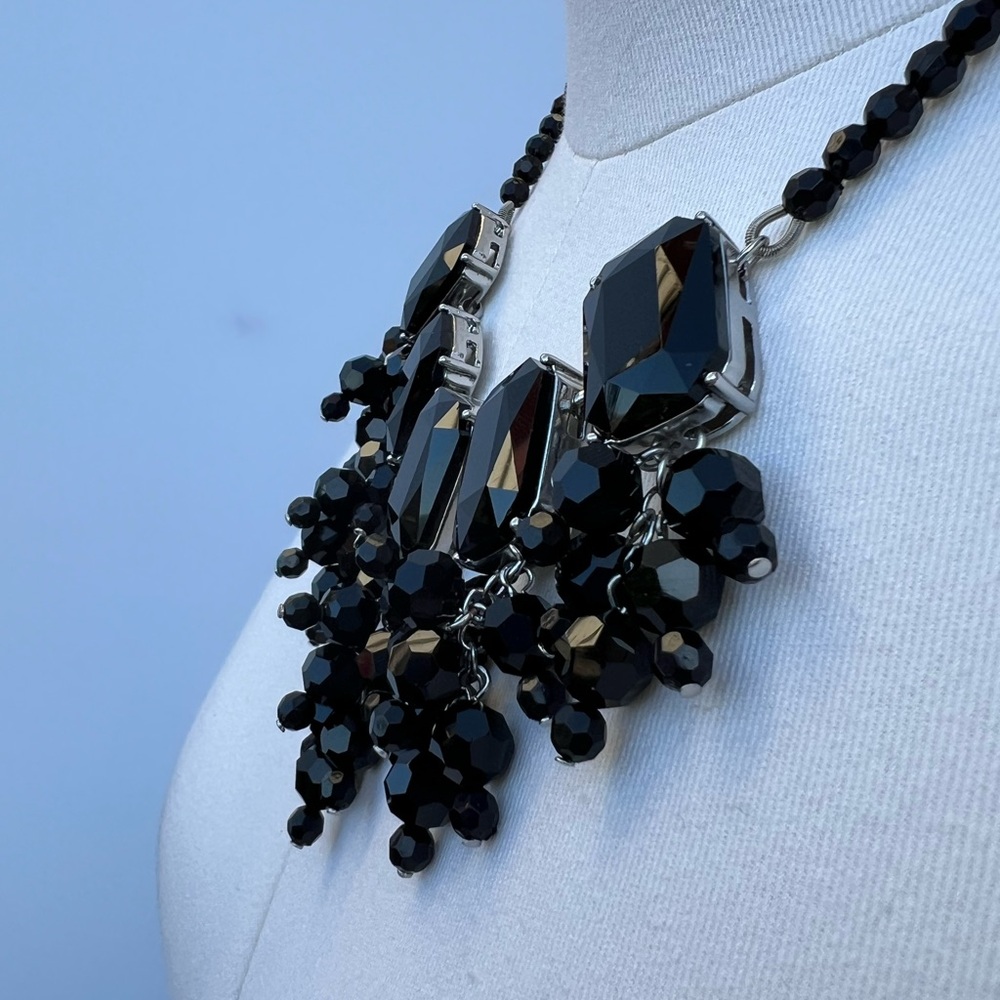 Talbots Black Chunky Beaded Statement Necklace Bold Glam Elegant NWT - Picture 7 of 8